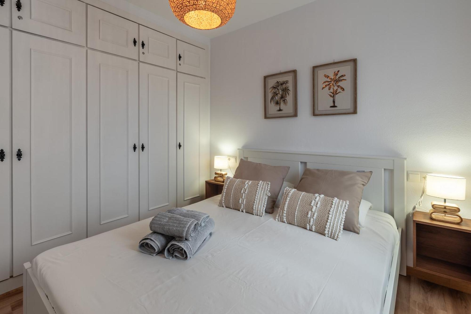 Renovated Apartment On Beachside With Pool Nerja Esterno foto