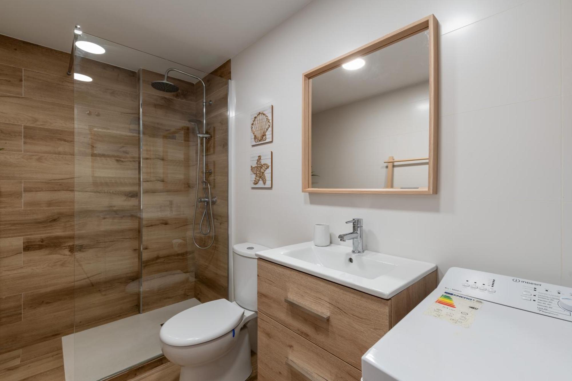 Renovated Apartment On Beachside With Pool Nerja Camera foto