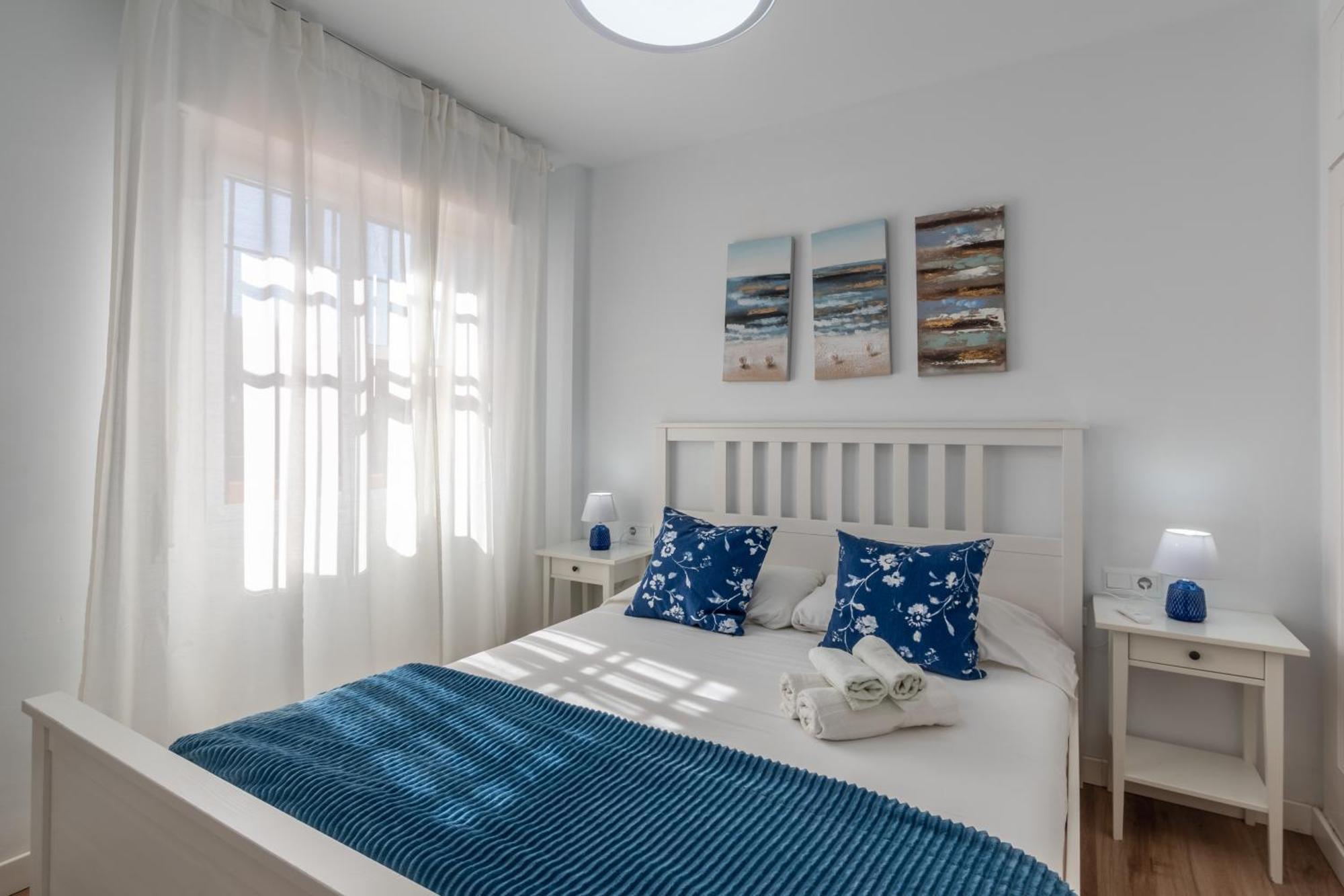 Renovated Apartment On Beachside With Pool Nerja Esterno foto