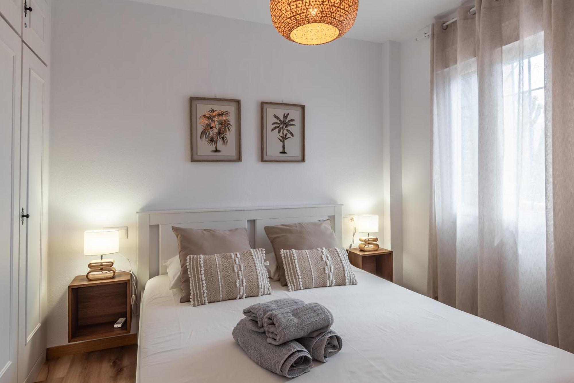 Renovated Apartment On Beachside With Pool Nerja Esterno foto