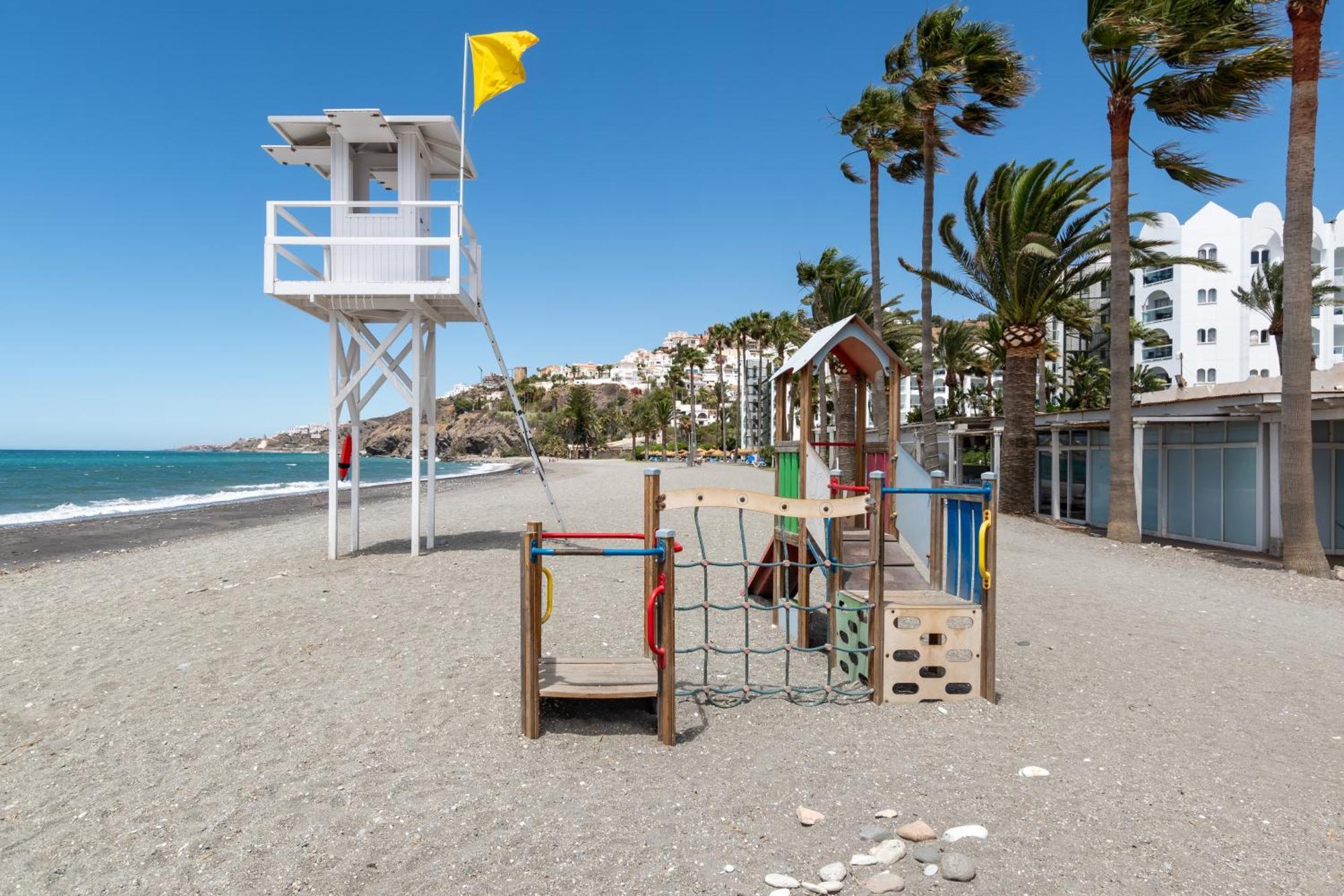 Renovated Apartment On Beachside With Pool Nerja Esterno foto